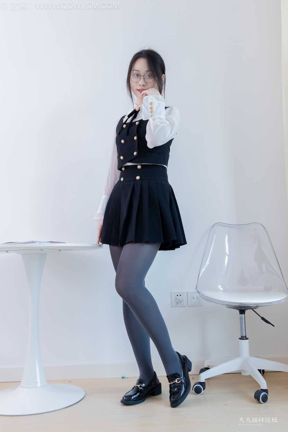 221823aocz778coprmoflm.jpg